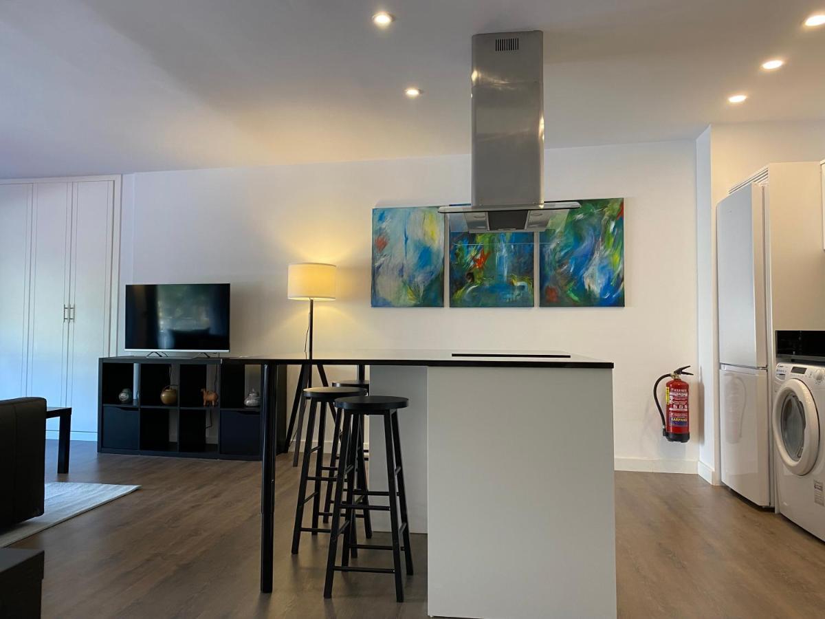 Lc Apartamentos Cesar Augusto Zaragoza Ngoại thất bức ảnh