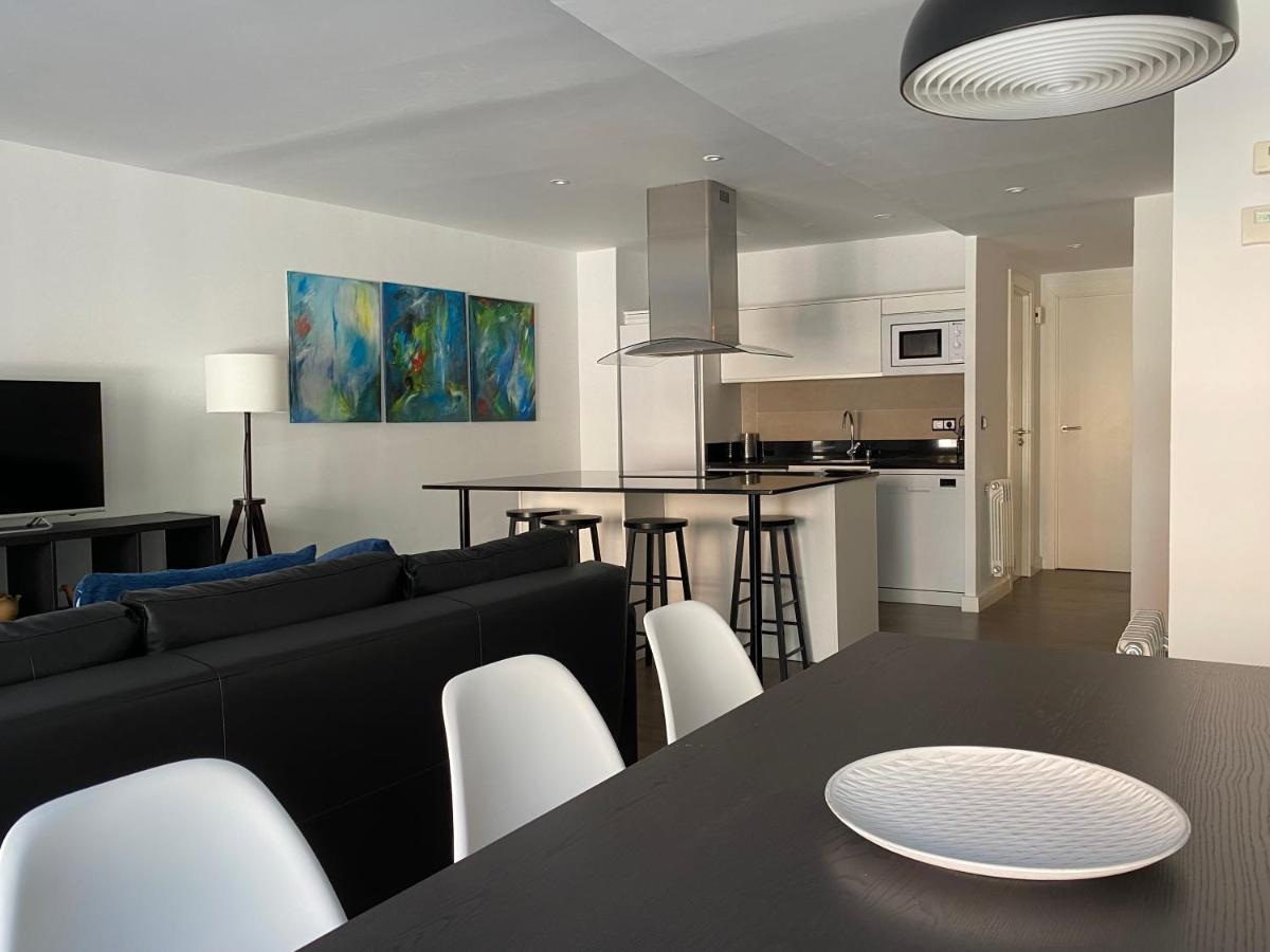 Lc Apartamentos Cesar Augusto Zaragoza Ngoại thất bức ảnh