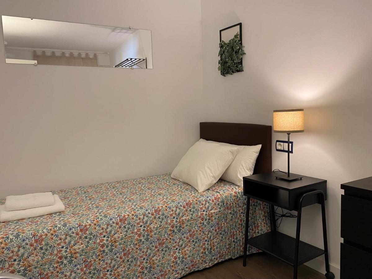 Lc Apartamentos Cesar Augusto Zaragoza Ngoại thất bức ảnh