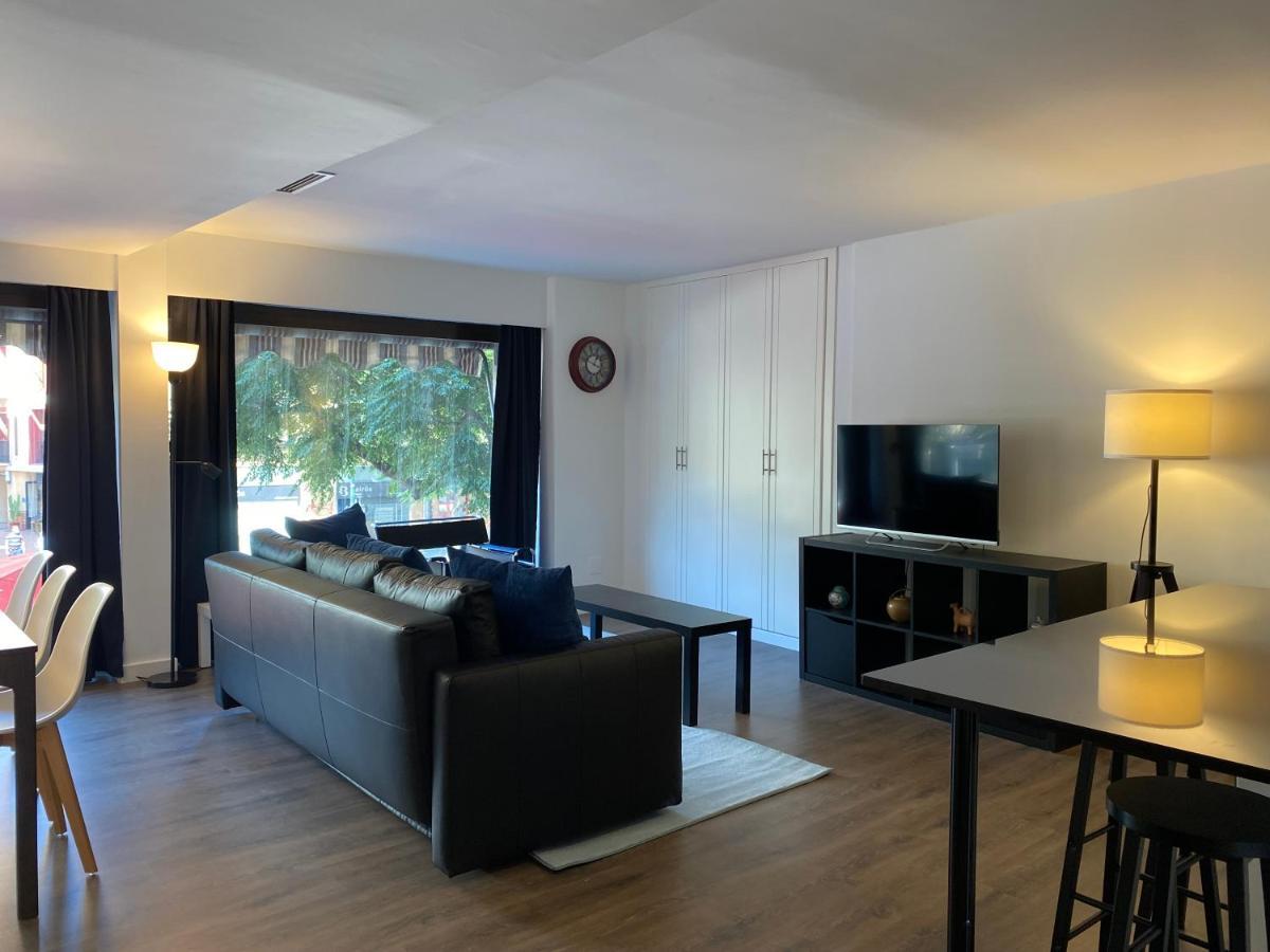 Lc Apartamentos Cesar Augusto Zaragoza Ngoại thất bức ảnh