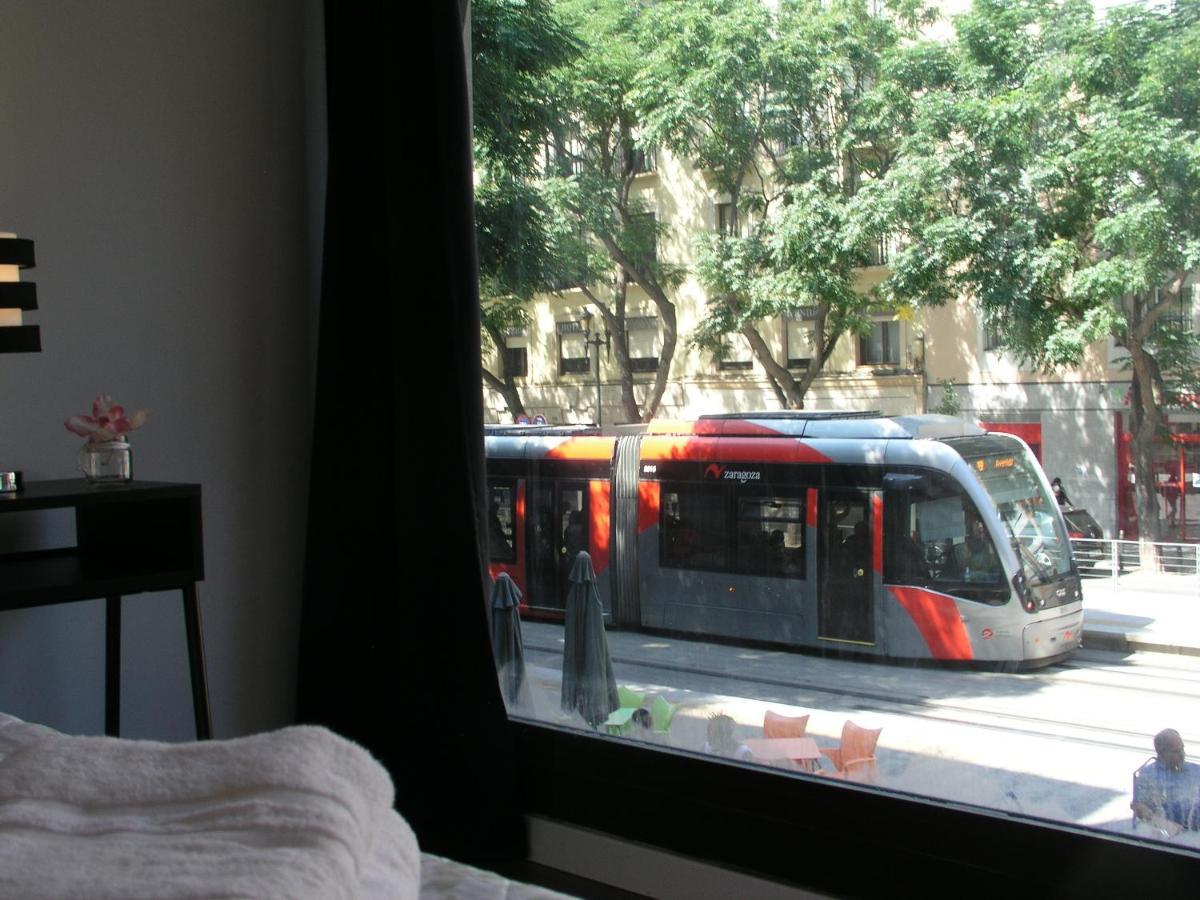 Lc Apartamentos Cesar Augusto Zaragoza Ngoại thất bức ảnh