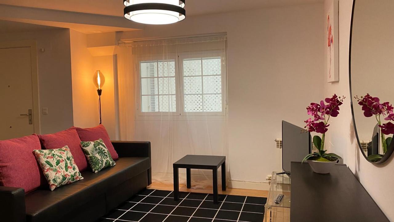 Lc Apartamentos Cesar Augusto Zaragoza Ngoại thất bức ảnh