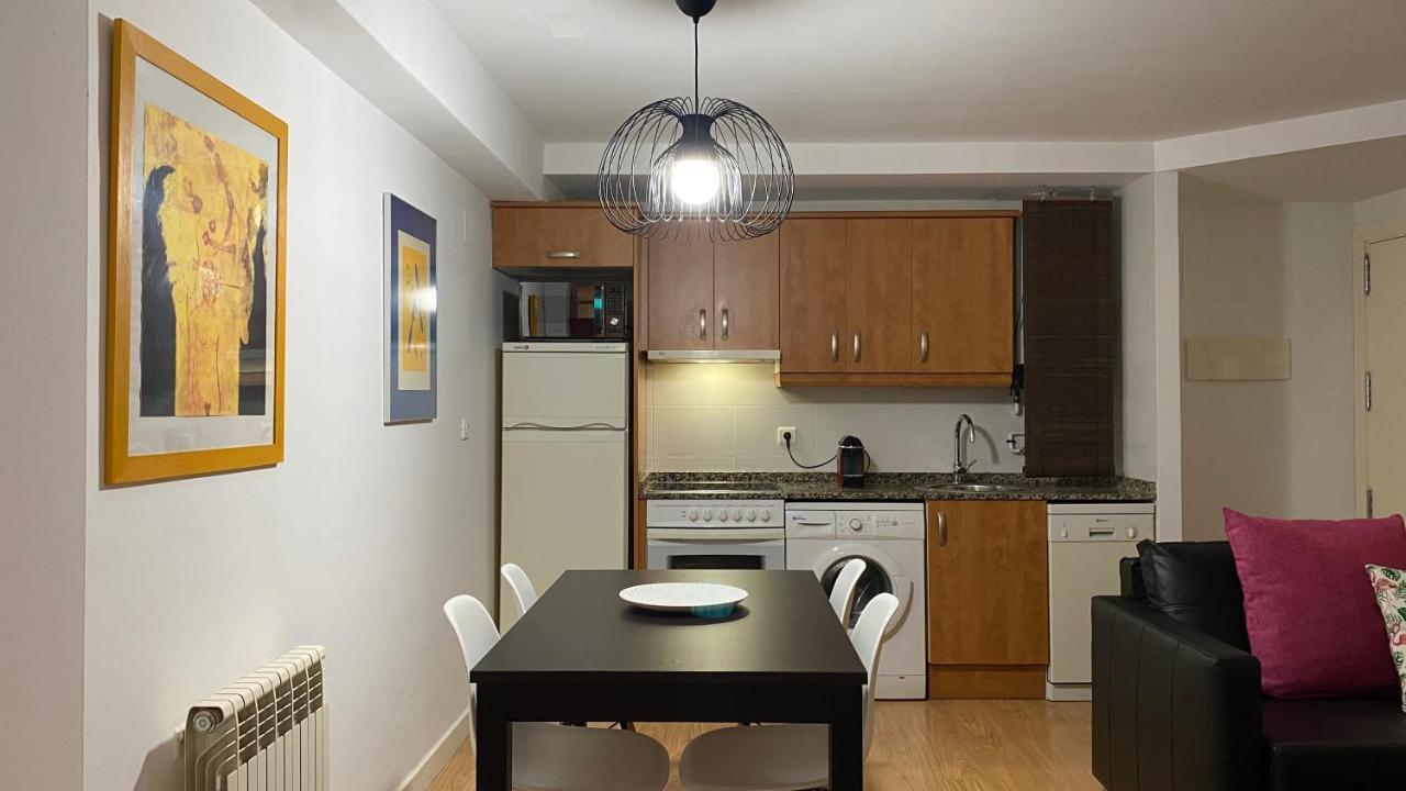 Lc Apartamentos Cesar Augusto Zaragoza Ngoại thất bức ảnh